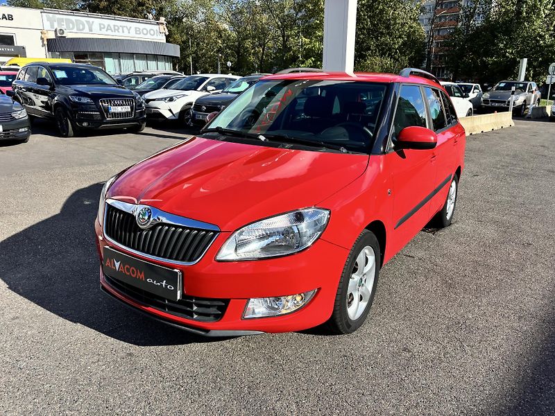 Škoda Fabia 1.2 TSI 63kw - fotka 2 z 28