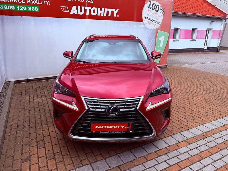 Lexus NX 300 H, ČR - fotka 2 z 25