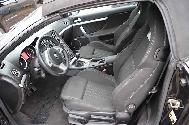 Alfa Romeo Ostatní (2010) SPIDER 2,2 JTS - fotka 17 z 23