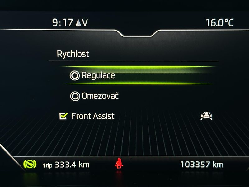 Škoda Superb (2021) KOMBI 2.0TSI/140kW* 1.Maj.   - fotka 12 z 39
