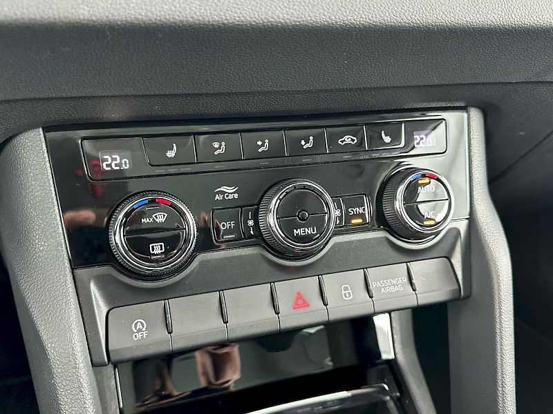 Škoda Karoq (2024) 2.0TDI 85kW Selection - fotka 19 z 27