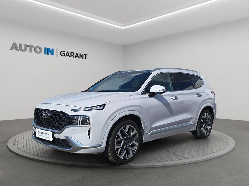 Hyundai Santa Fe (2022) LUXURY 2.2 CRDi DCT 4x4, 7 mís - fotka 1 z 30