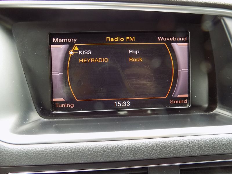 Audi Q5 (2010) 2.0TDI/4x4/Bi-xenon/LED/ - fotka 29 z 38