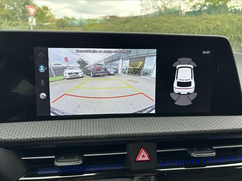Kia EV6 0,0 168kW Earth ZÁRUKA SoH 98% - fotka 21 z 48
