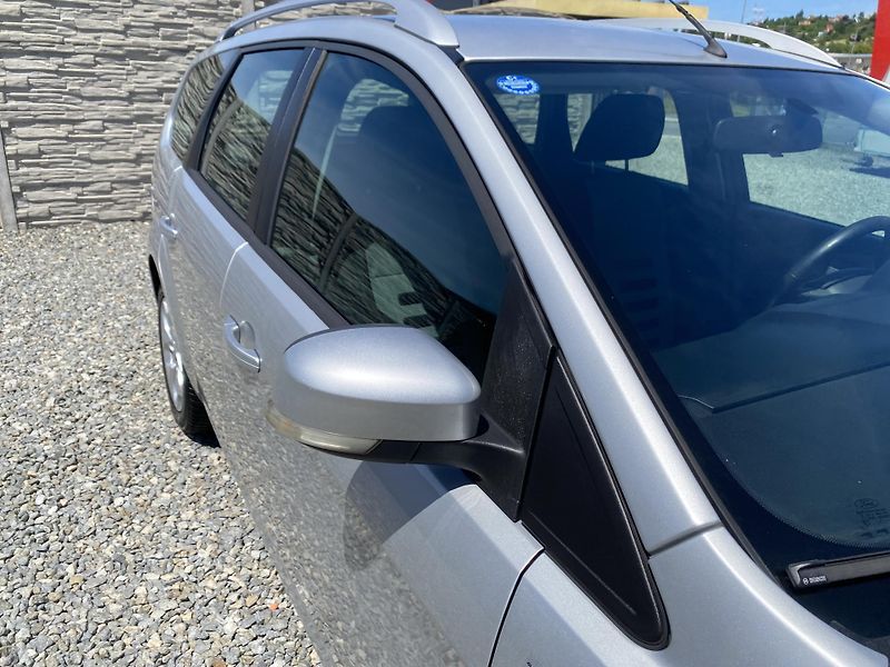 Ford Focus 1.6 TDCi 90PS KOMBI STK  - fotka 60 z 151