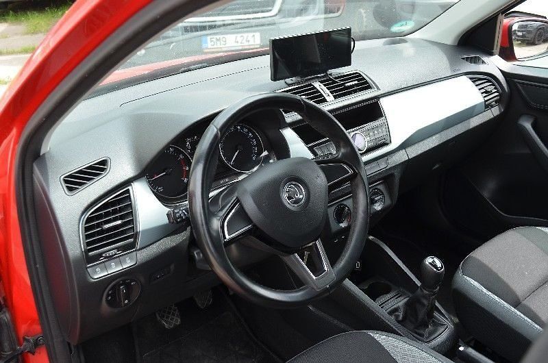 Škoda Fabia COMBI - fotka 5 z 13