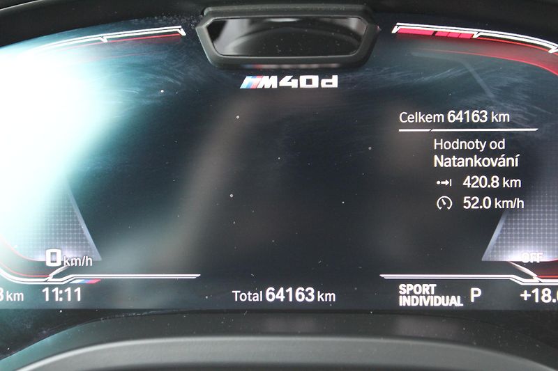 BMW X4 M40d xDrive | ČR | 1. majitel  - fotka 27 z 28