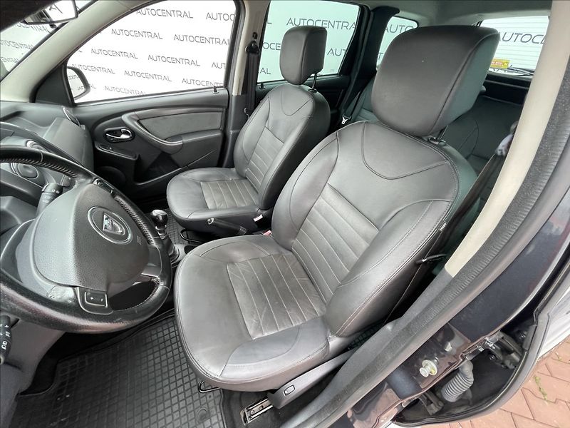 Dacia Duster 1,5 DCi,80kW,STK 8/28 - fotka 11 z 23