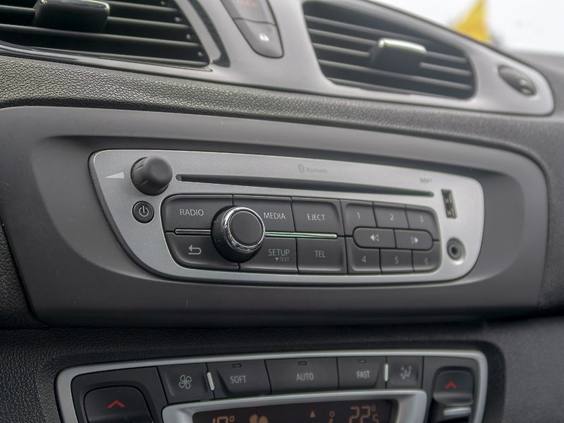 Renault Scénic (2014) 1.5DCI 81KW – NAVIGACE - fotka 25 z 46
