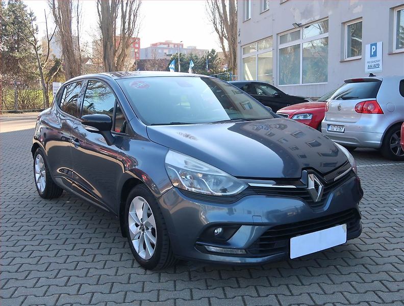 Renault Clio (2016) 1.2 TCe, Navi, Tempomat - fotografie inzerátu