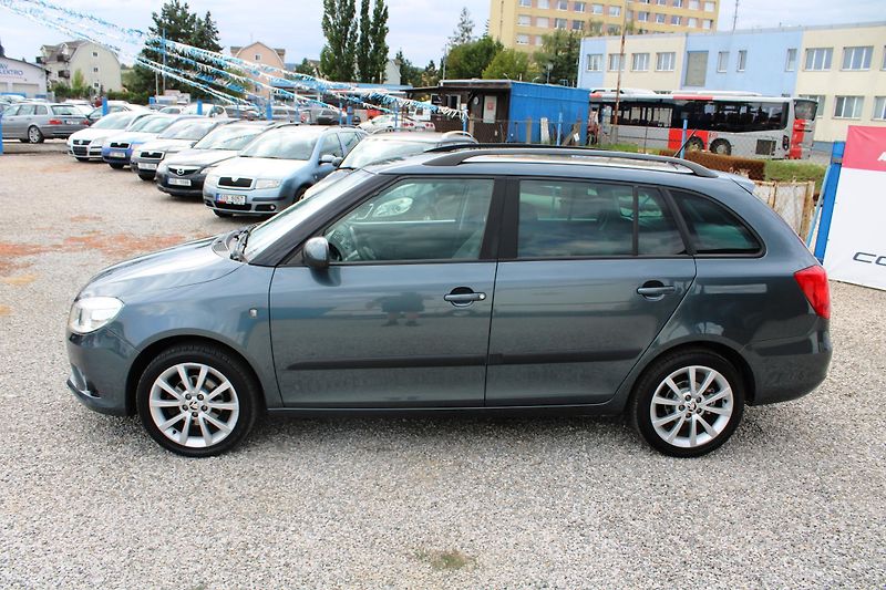 Škoda Fabia (2014) REZERVACE - fotka 4 z 16
