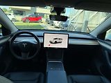 Tesla Model Y Long Range AWD - náhled 11