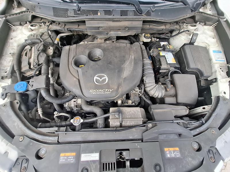 Mazda CX-5 2,2 SKYACTIV-D/MAN6 - fotka 9 z 13