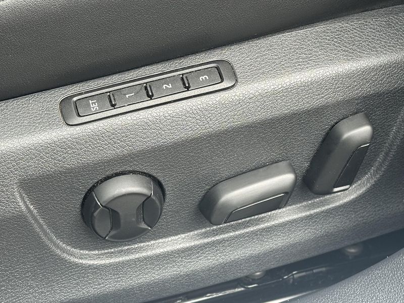 Škoda Superb (2020) 2.0TDi DSG Sportline ACC Kessy - fotka 47 z 50
