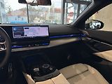 BMW Řada 5 540d xDrive, Bowers, Ventilace - náhled 34