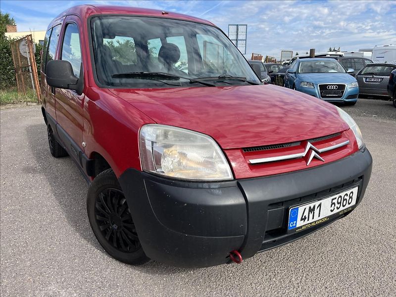 Citroën Berlingo 1,4 i TAŽNÉ STK 2/27 - fotka 29 z 31