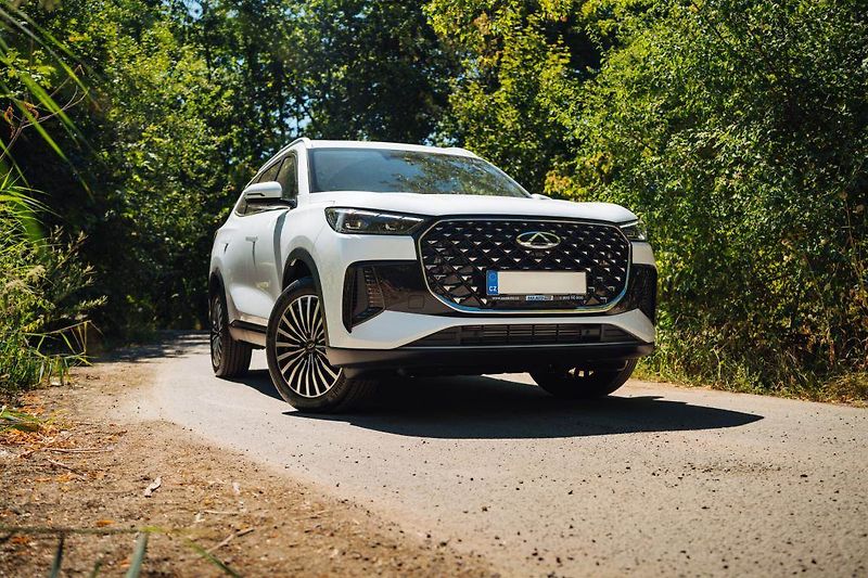 Chery Tiggo 8 (2026) 1.6 TGDI, UNIQUE, Ad. tempomat - fotka 2 z 30