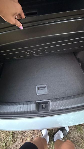 Volkswagen Golf Variant (2024) - fotka 6 z 15