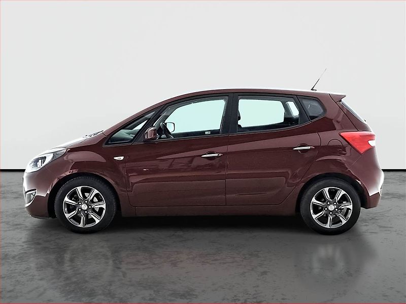 Hyundai ix20 (2015) 1.6 CVVT, Serv.kniha - fotka 3 z 16