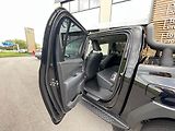 Toyota Hilux 2.8D automat Invincible - náhled 23