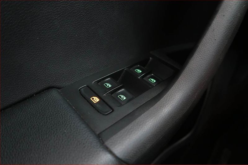 Škoda Octavia (2019) Style 2.0 TDI, Automat, Navi - fotka 17 z 17