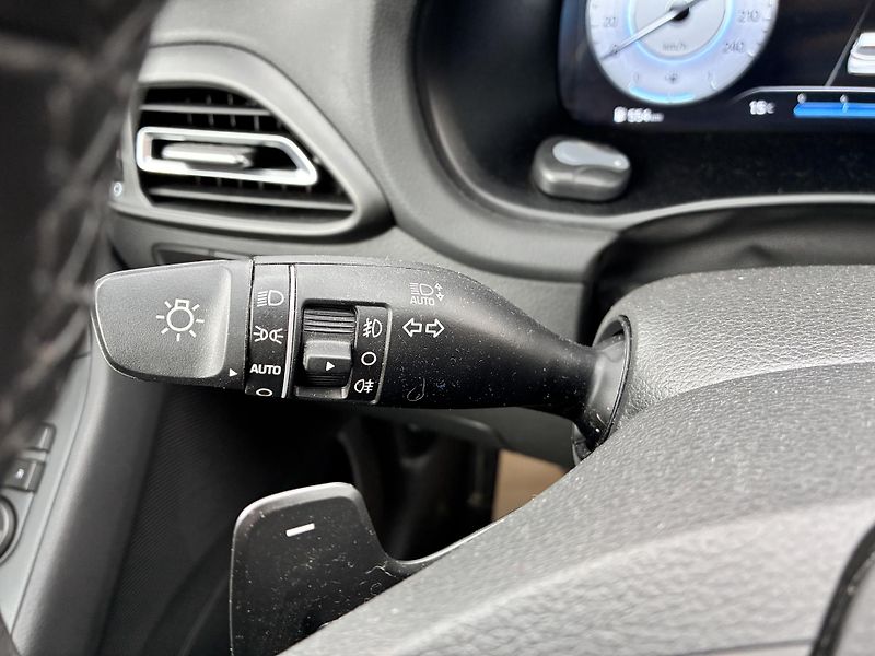 Hyundai i30 HB 1.0T-GDI 74kW DCT STYLE NAV - fotka 29 z 32
