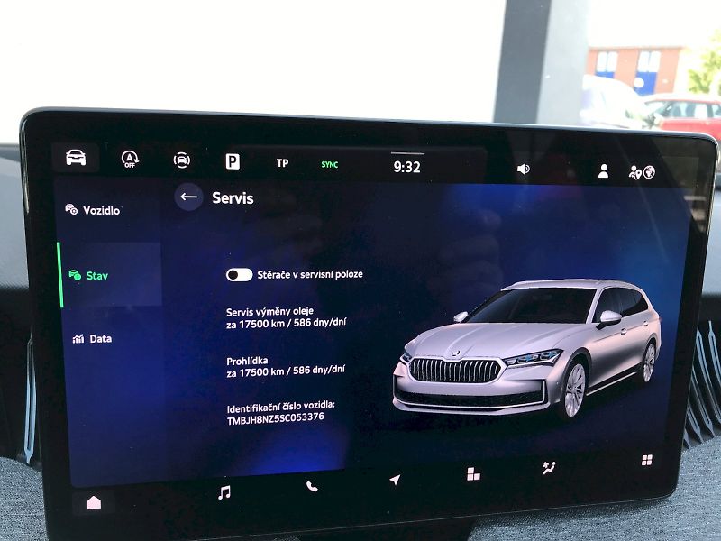 Škoda Superb (2025) COMBI SELEC TD 110/2.0 A7F - fotka 24 z 28