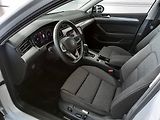 Volkswagen Passat Variant (2023) 2.0 TDI (110kW/150k) DSG, Busi - náhled 6