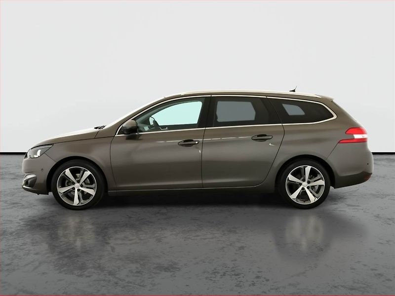 Peugeot 308 (2015) 1.2 e-THP, Serv.kniha, Navi - fotka 3 z 19