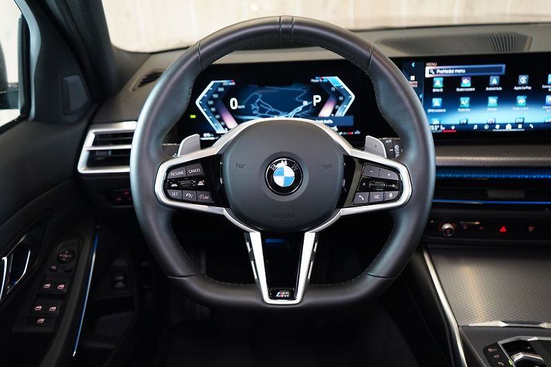 BMW Řada 3 320d xDrive Touring, HUD, ACC - fotka 22 z 43