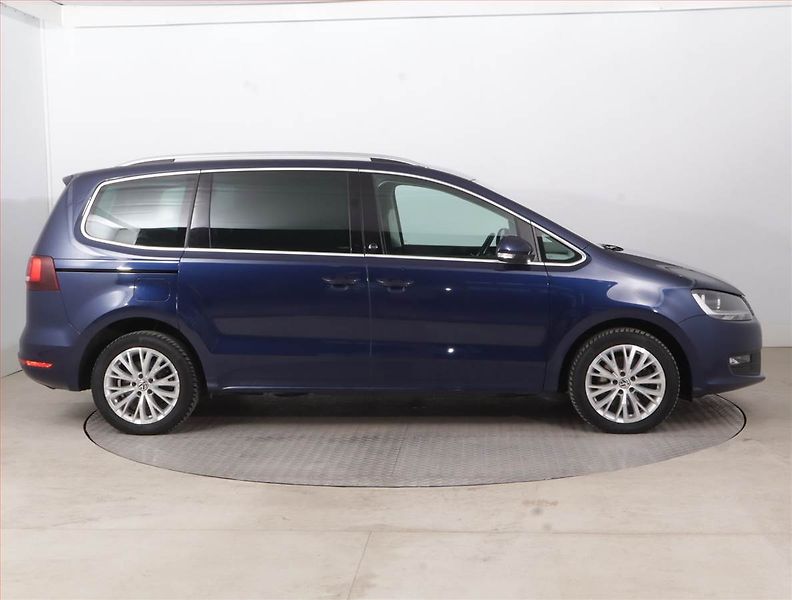 Volkswagen Sharan (2017) 1.4 TSI, Serv.kniha - fotka 6 z 16