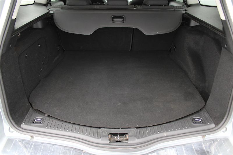 Ford Mondeo 2.0 TDCI 120kW TITANIUM NAVI - fotka 12 z 25