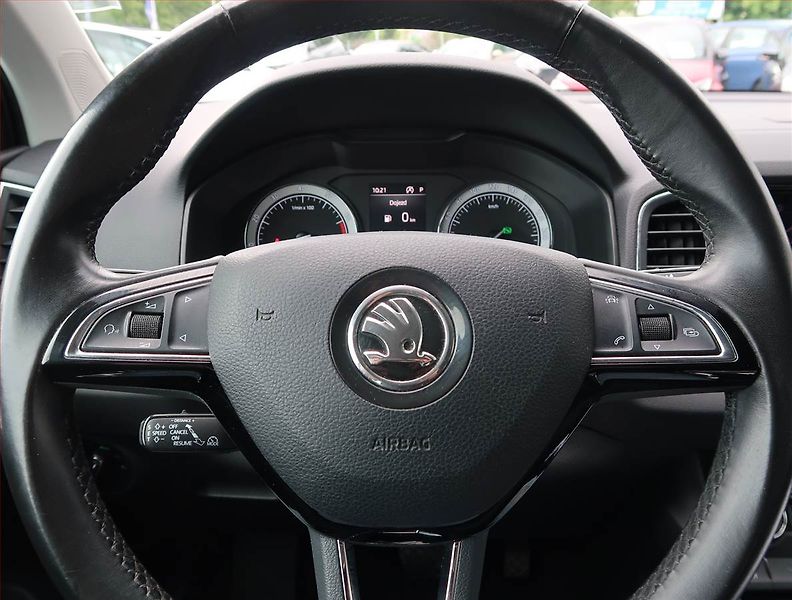 Škoda Karoq (2017) Style 1.5 TSI - fotka 16 z 24
