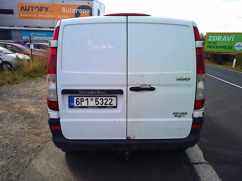Mercedes-Benz Vito 2.2 CDi, 85 kW, 6 míst, tažné - fotka 4 z 19