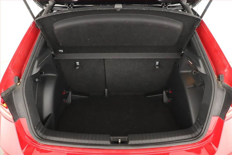 Škoda Fabia (2025) 1.0 TSI, MONTE CARLO, AUTOMAT - fotka 19 z 20