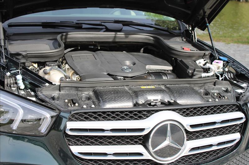 Mercedes-Benz GLE 300d 4M/ZÁRUKA/38tkm/CZ - fotka 43 z 46