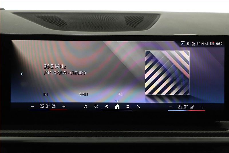 BMW X7 (2024) xDrive40i, 7 míst, Tažné - fotka 14 z 20