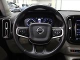 Volvo XC40 2,0 T4 140kW Insc. H/K 1.maj.Č - náhled 9