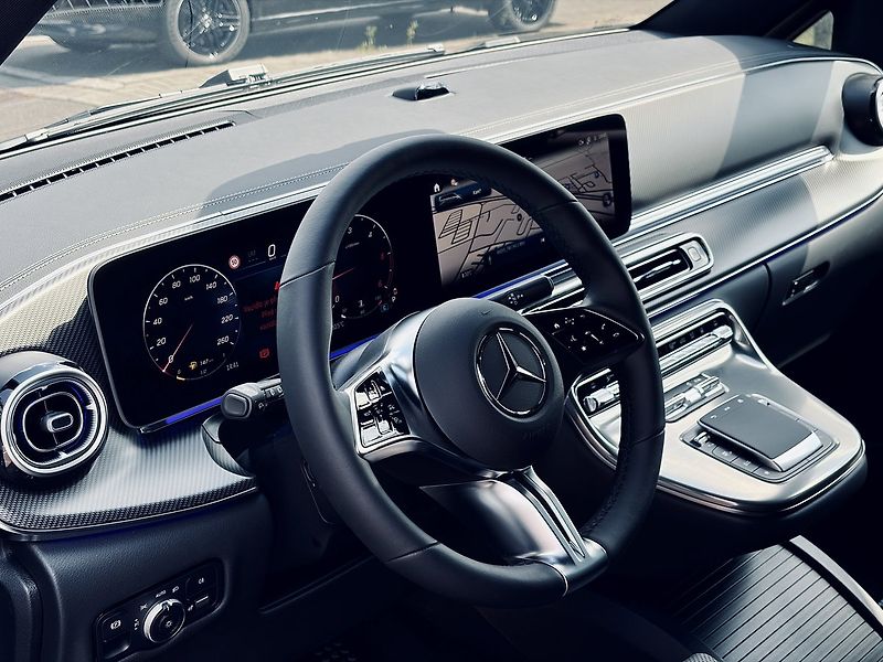 Mercedes-Benz Třídy V (2026) 300d EXCLUSIVE AMG 4M L AIR - fotka 22 z 37
