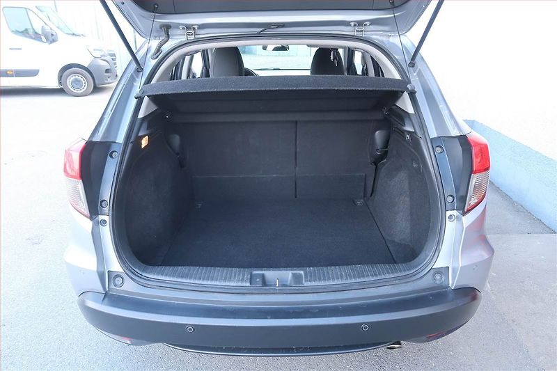 Honda HR-V (2020) Elegance 1.5 i-VTEC - fotka 13 z 20