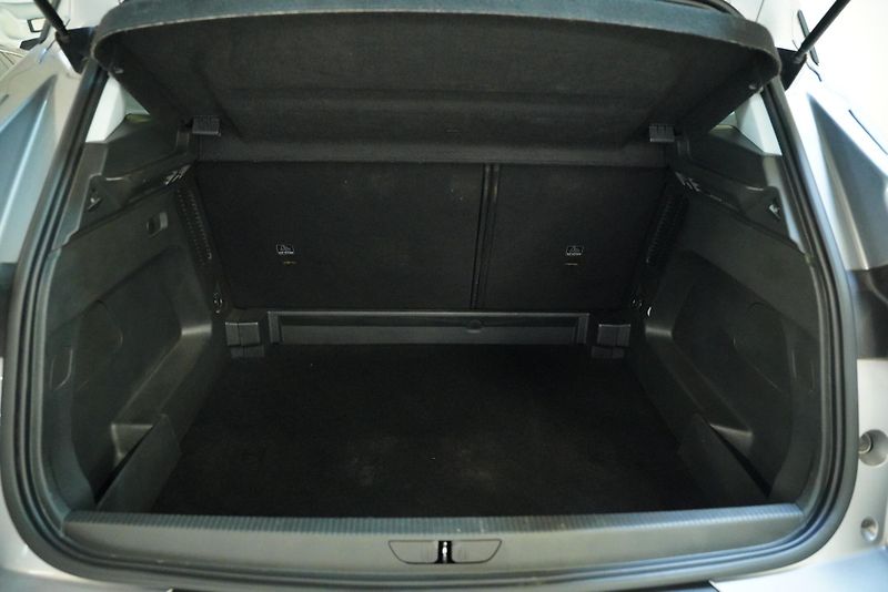 Opel Crossland X - fotka 24 z 24