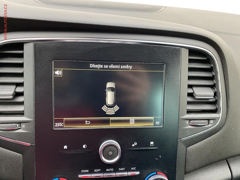 Renault Mégane (2019) 1.3 TCe, 2.maj,ČR, Limited - fotka 18 z 18
