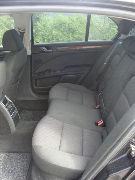 Škoda Superb 2.0 TDi, 125 kW, tažné, klima - fotka 10 z 30