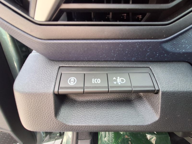 Dacia Bigster (2026) expression mild hybrid-G 140 - fotka 20 z 36