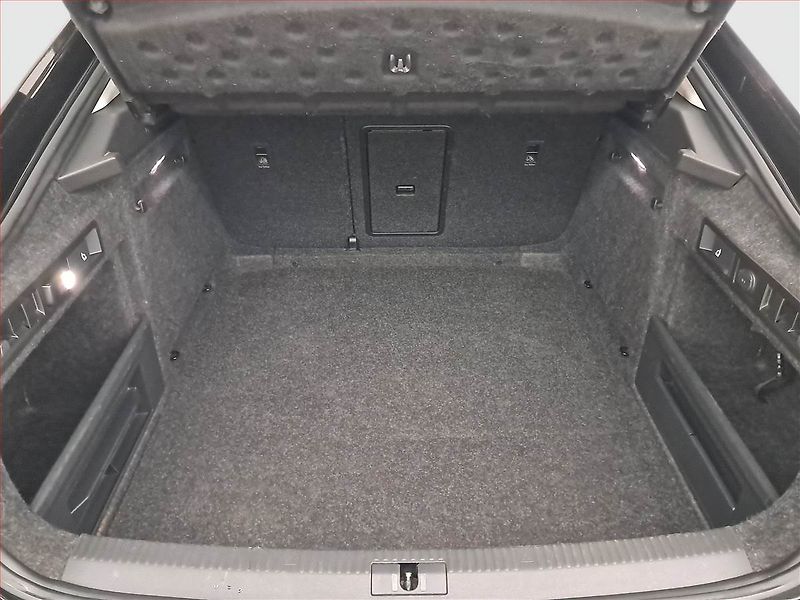 Škoda Superb (2020) 2.0 TDI, Automat, Navi - fotka 14 z 21