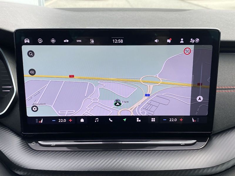Škoda Octavia (2025) 2.0 TSI DSG RS - fotka 13 z 39