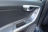 Volvo V60 (2013) PLUG-IN-HYBRID,2.4D6,AWD,158kW - náhled 43