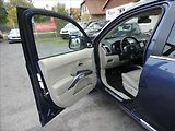 Mitsubishi Outlander 2,4 i 125kW 7.míst,4x4,automat - náhled 18