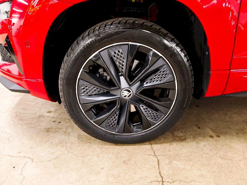 Škoda Karoq (2025) 2.0 TDI 110 kW DSG Sportline - fotka 30 z 30