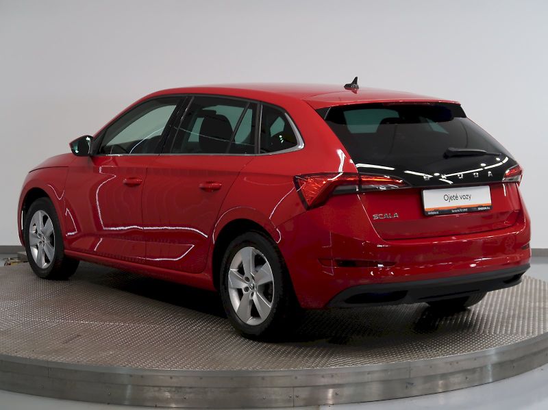 Škoda Scala (2021) STYLE 1.5TSI 110KW - fotka 7 z 35